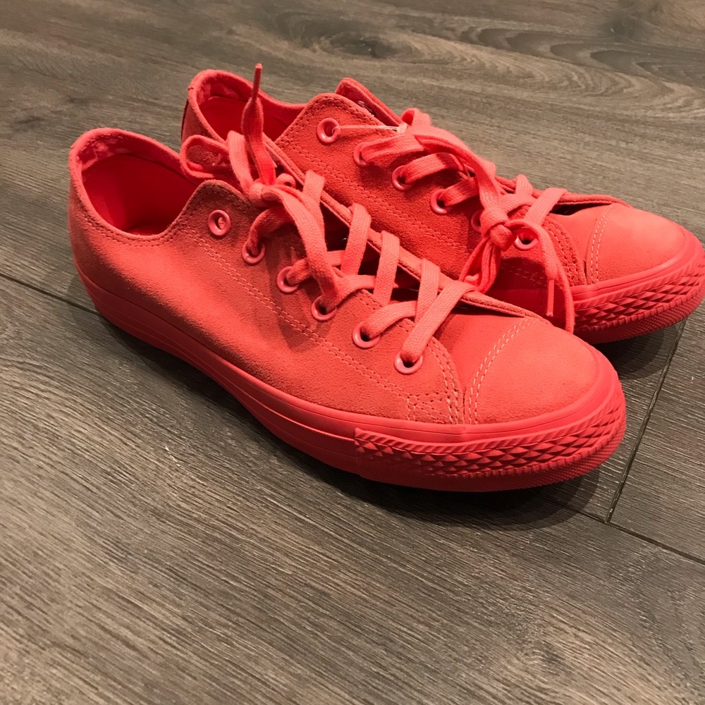 Converse low tops OX Punch coral BRAND NEW